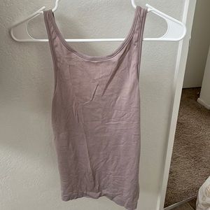 Lululemon ribbed tank top size 6